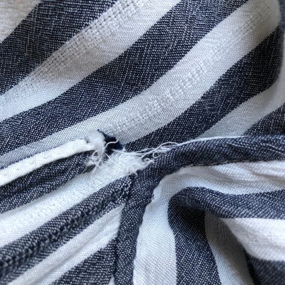 American Eagle Outfitters Tie Front Stripe Crop Top Women's Large - Picture 8 of 14